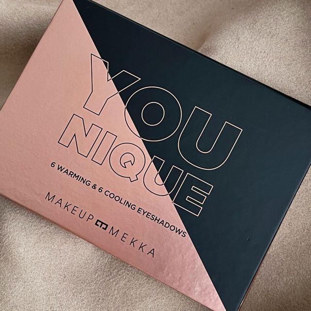 Younique Eyeshadow Palette Younique Eyeshadow Palette